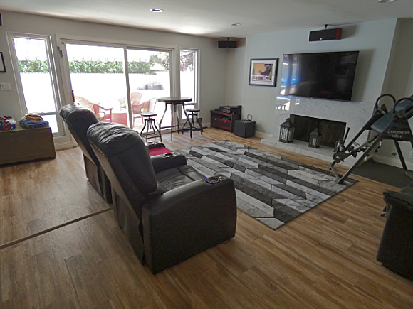 Family Room - 